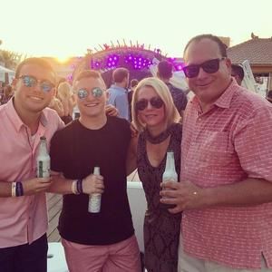 Meet your Posher, Donna